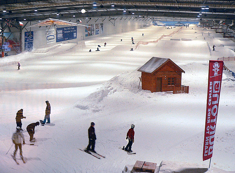 Skihallen in Ski & Skifahren Wintersporthallen